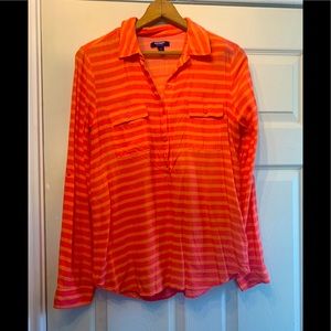 Old navy long sleeve button up shirt